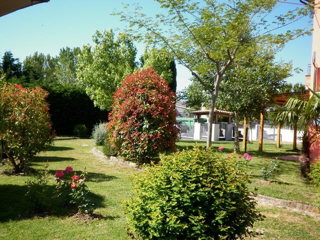 Villa Jolanda Fratte Rosa Room photo