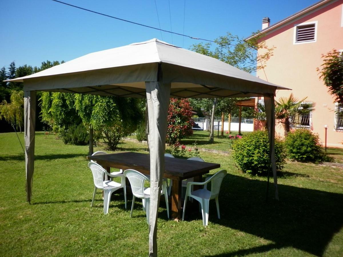 Villa Jolanda Fratte Rosa Exterior photo