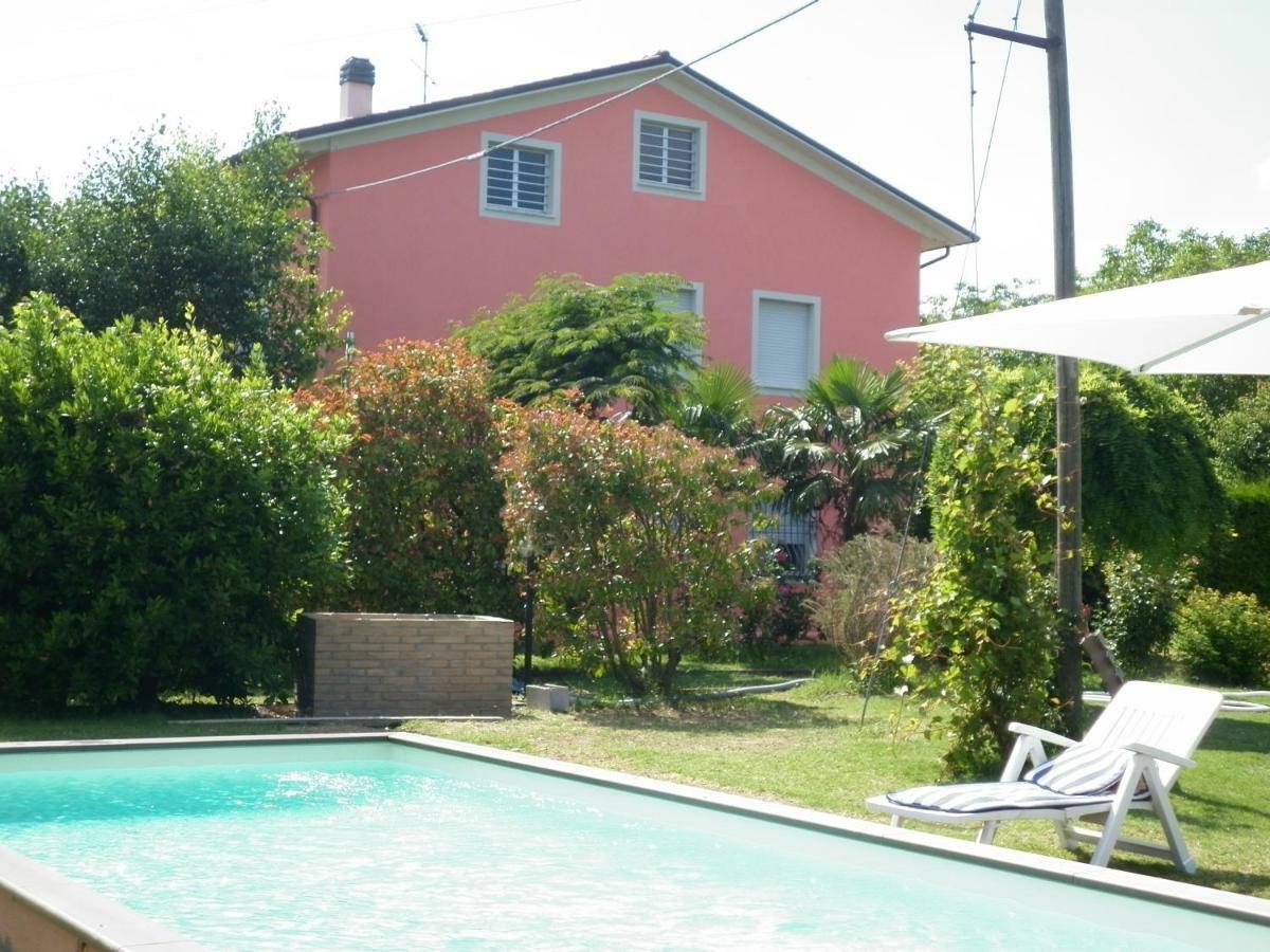 Villa Jolanda Fratte Rosa Exterior photo